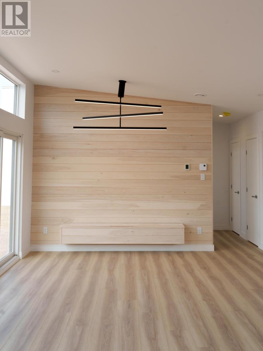 17 Myrtle Street, Stratford, Prince Edward Island  C1B 1P4 - Photo 12 - 202600642