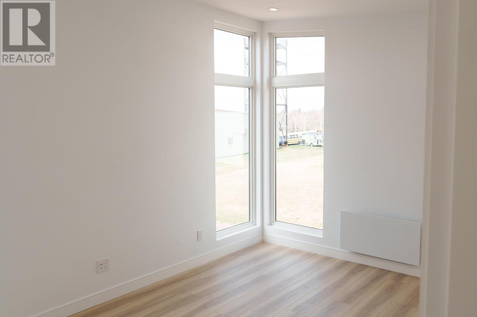 17 Myrtle Street, Stratford, Prince Edward Island  C1B 1P4 - Photo 10 - 202600642