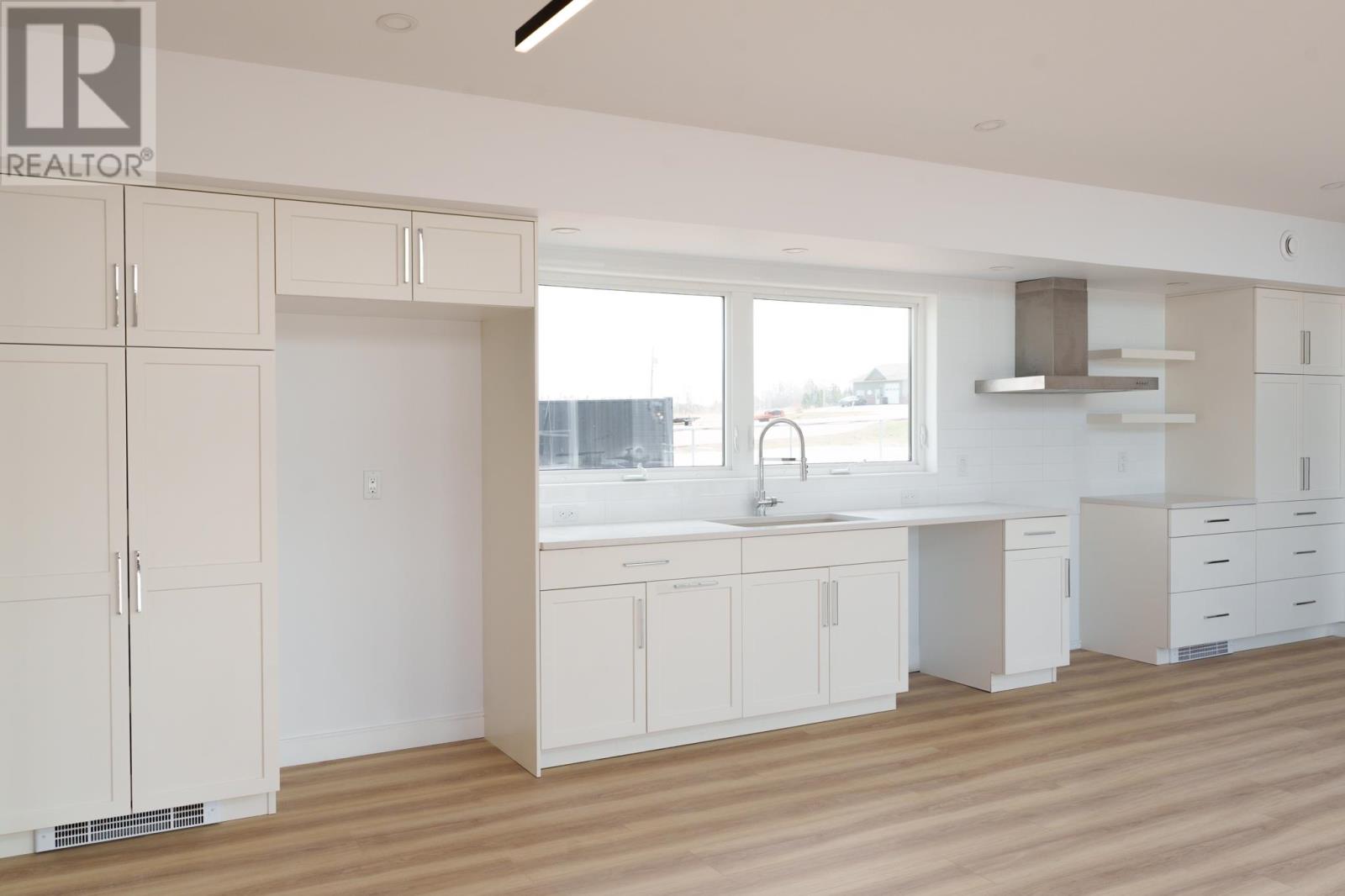 17 Myrtle Street, Stratford, Prince Edward Island  C1B 1P4 - Photo 25 - 202600642