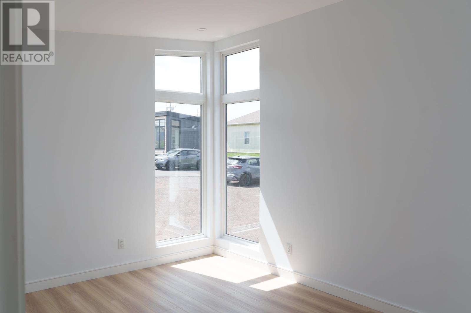 17 Myrtle Street, Stratford, Prince Edward Island  C1B 1P4 - Photo 36 - 202600642