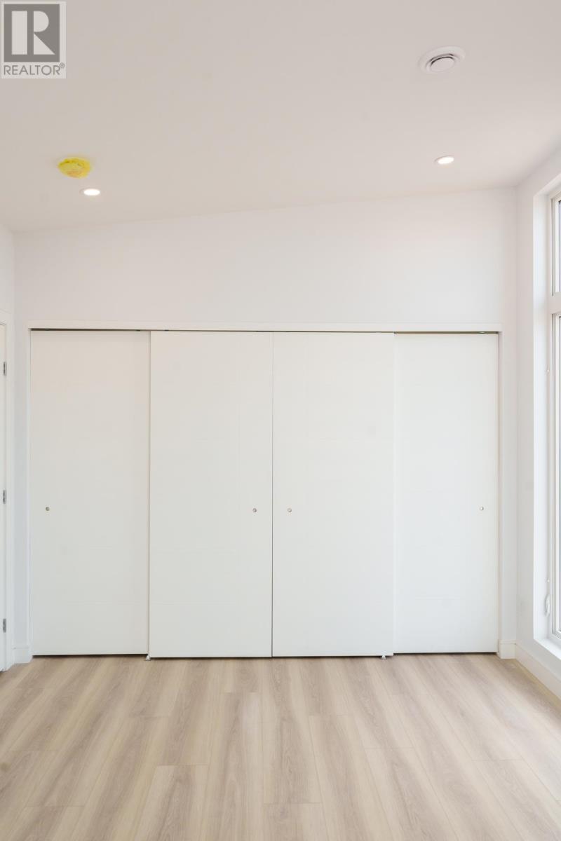 17 Myrtle Street, Stratford, Prince Edward Island  C1B 1P4 - Photo 8 - 202600642