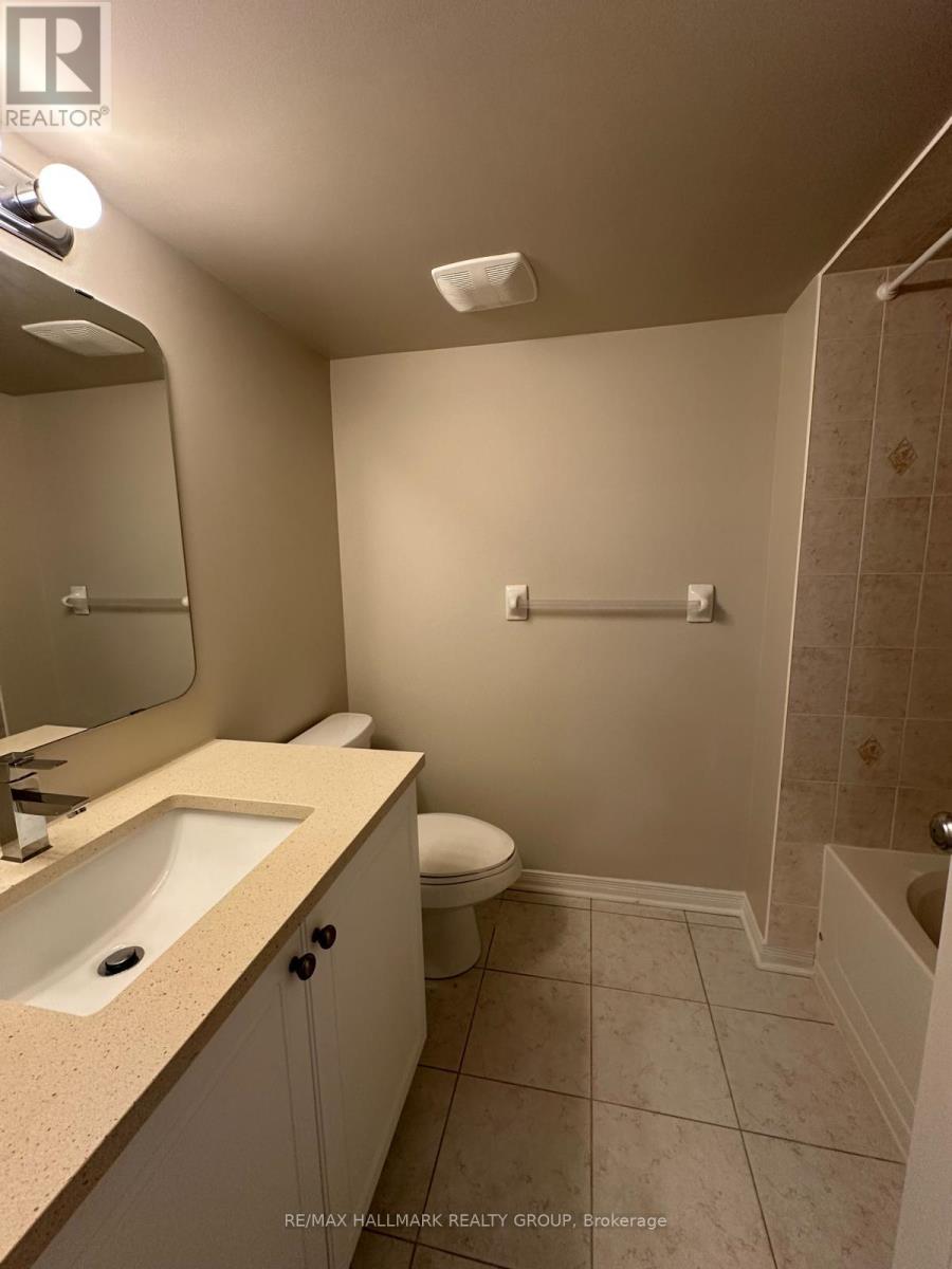 252 Badgeley Avenue, Ottawa, Ontario  K2T 0A7 - Photo 21 - X12688582