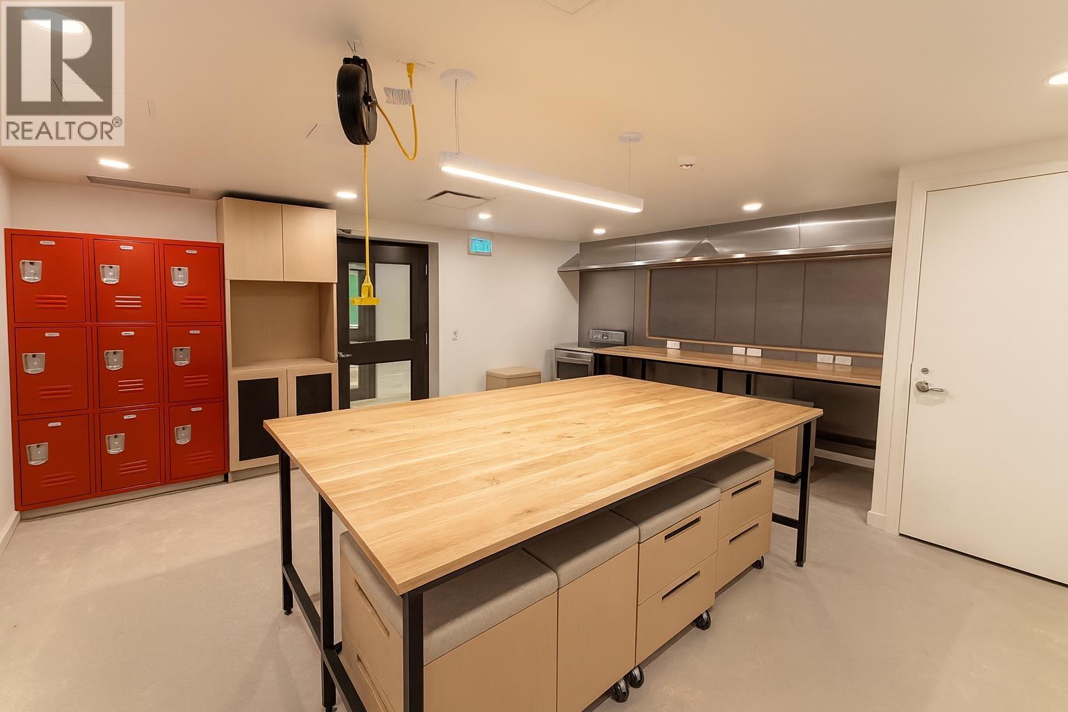 610 1504 Scott Crescent, Squamish, British Columbia  V8B 1G7 - Photo 37 - R3078332