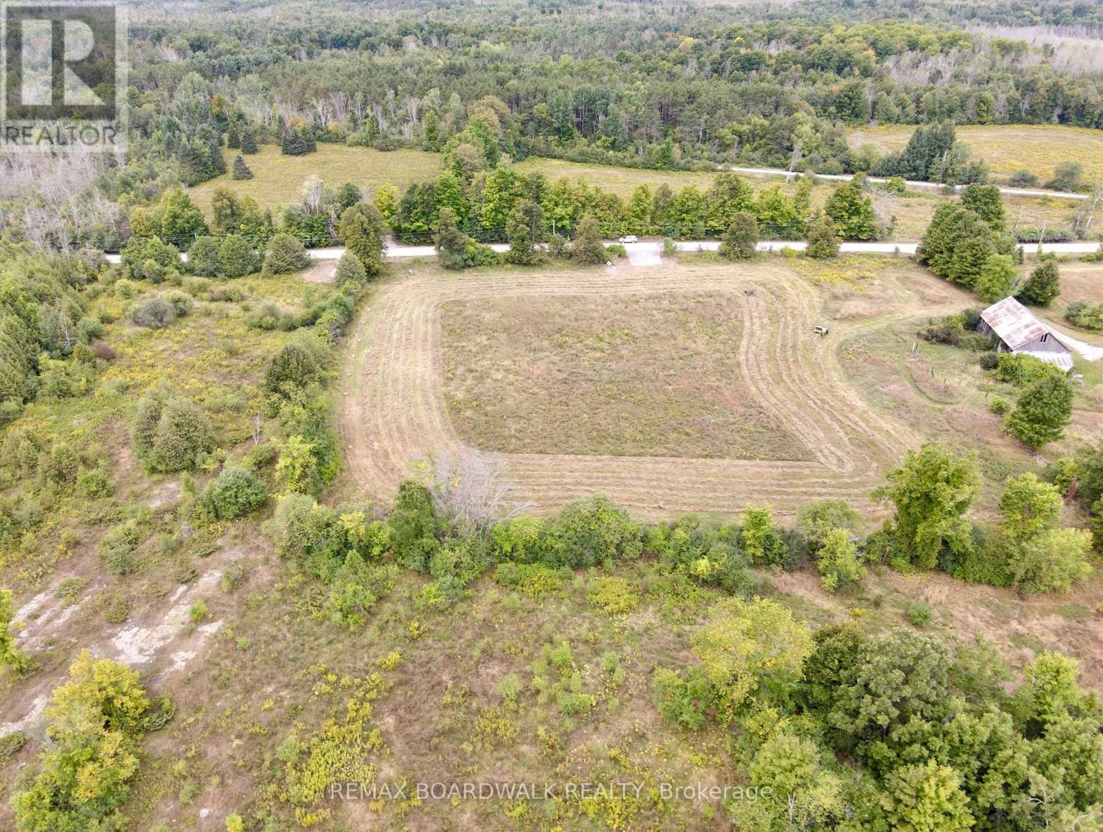 404 Ford Road, Montague, Ontario  K7A 0G8 - Photo 2 - X12378046