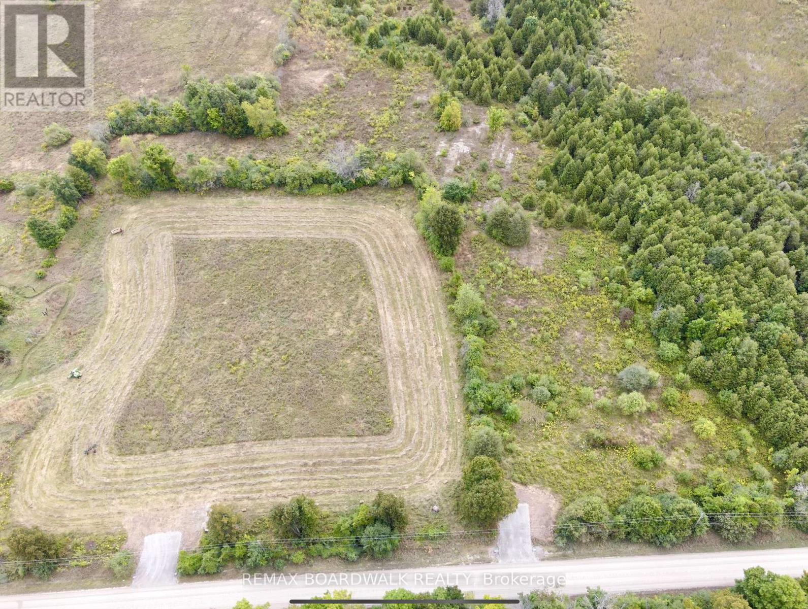 404 Ford Road, Montague, Ontario  K7A 0G8 - Photo 1 - X12378046