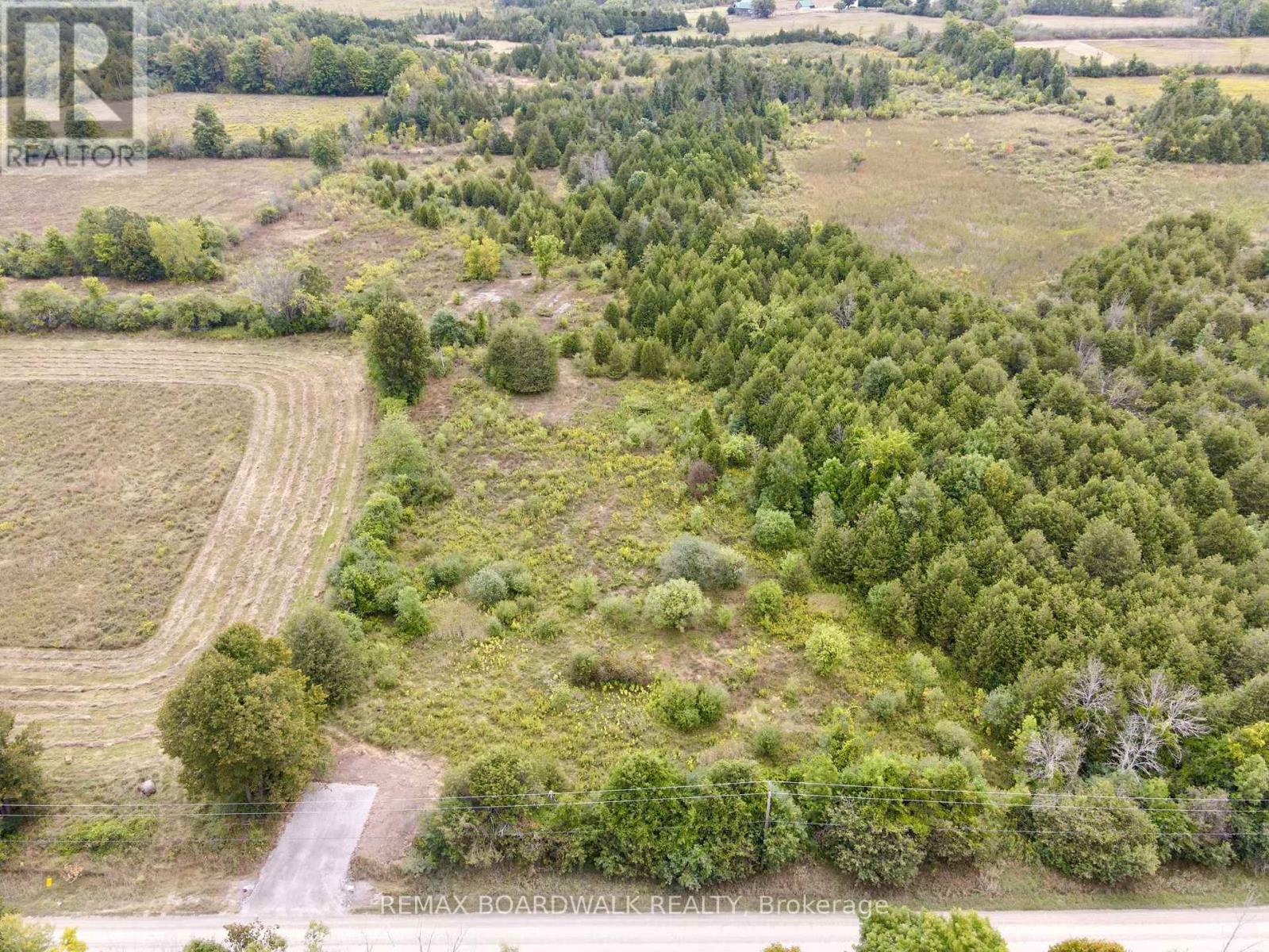 390 Ford Road, Montague, Ontario  K7A 0G8 - Photo 2 - X12378041