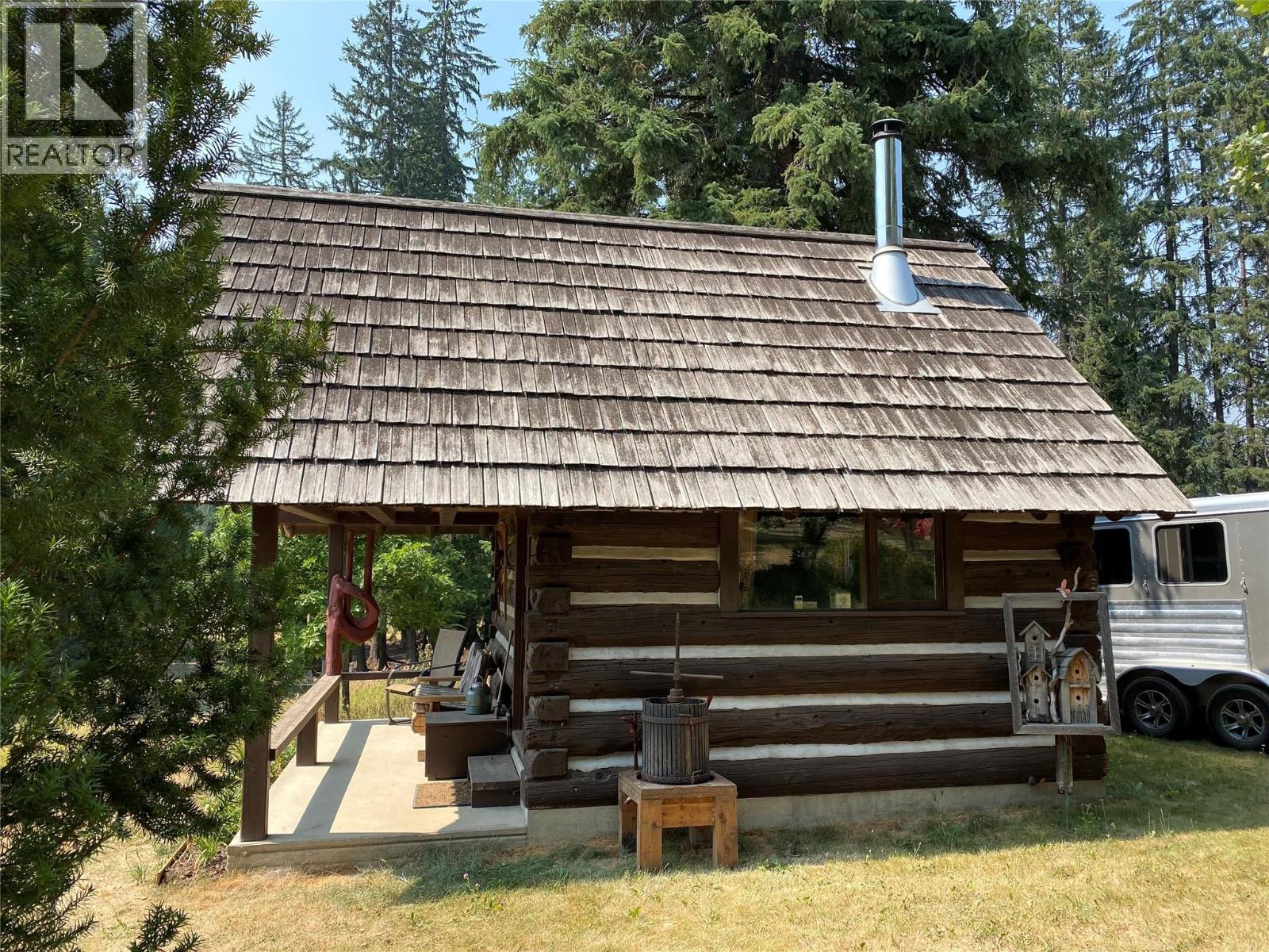 3371 Highway 3b, Fruitvale, British Columbia  V0G 1L1 - Photo 41 - 10372232