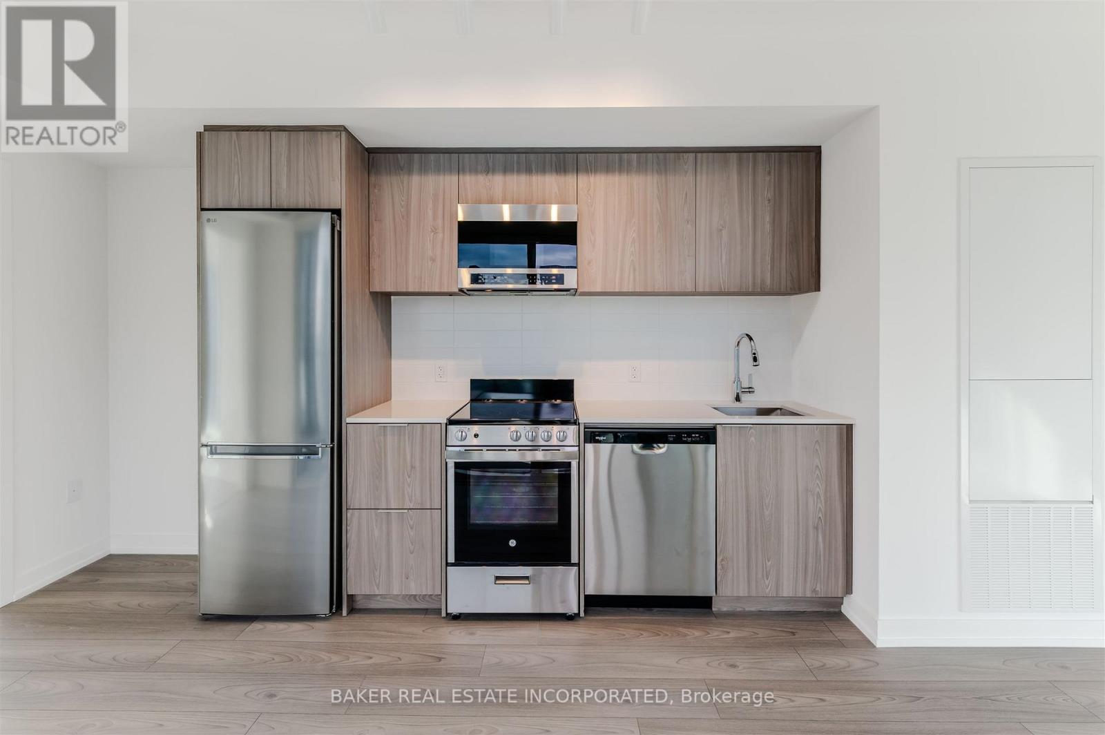 3604 - 223 Redpath Avenue, Toronto, Ontario  M4P 0E8 - Photo 9 - C12467804