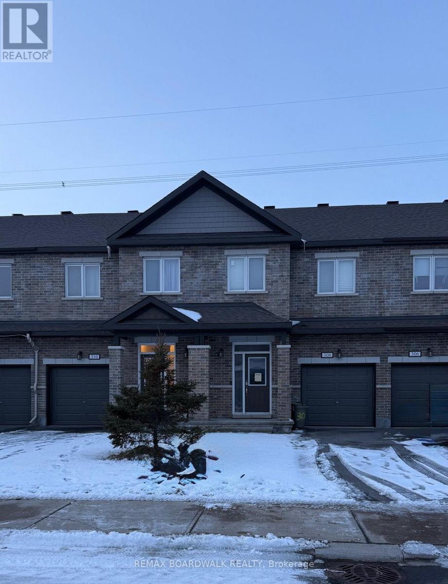 308 LIVERY STREET, Ottawa, Ontario