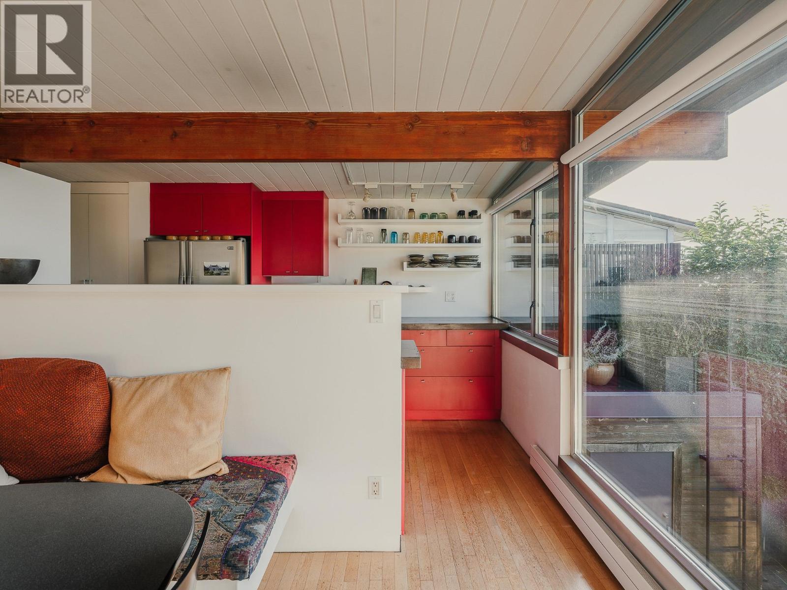 2391 Wall Street, Vancouver, British Columbia  V6L 1B8 - Photo 11 - R3078353