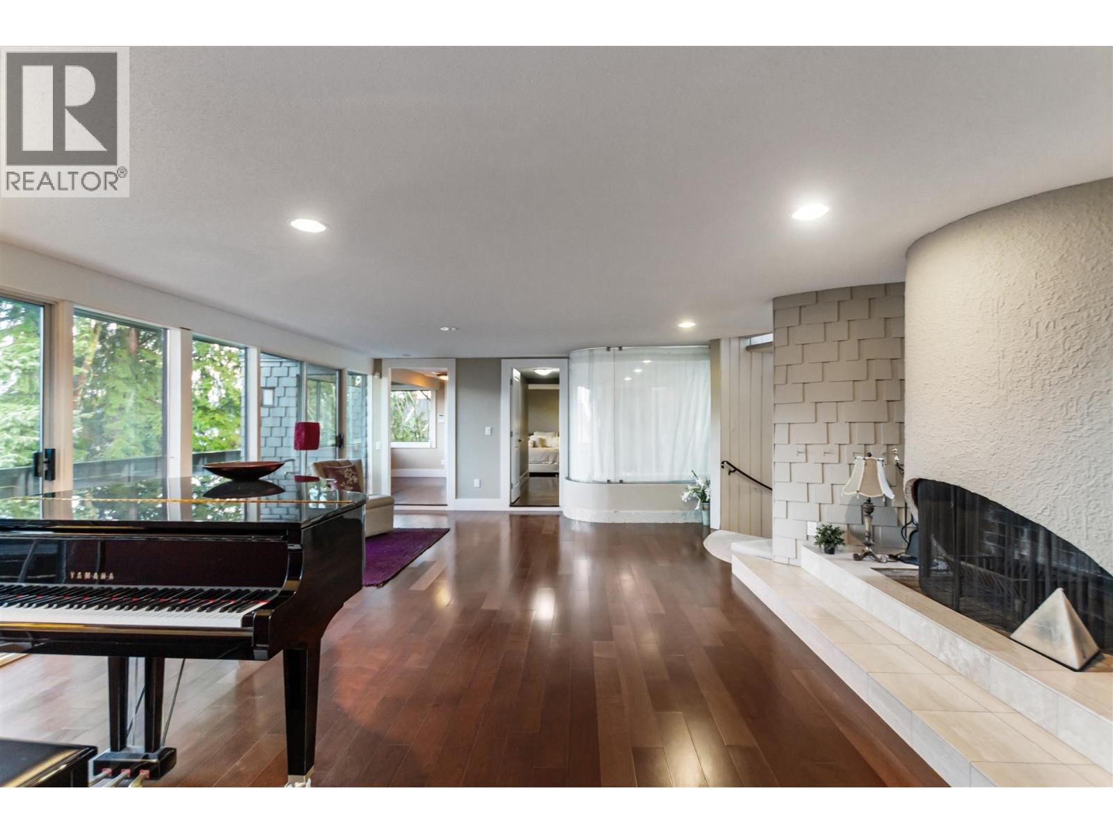 1995 Sasamat Place, Vancouver, British Columbia  V6R 4A3 - Photo 11 - R3078360