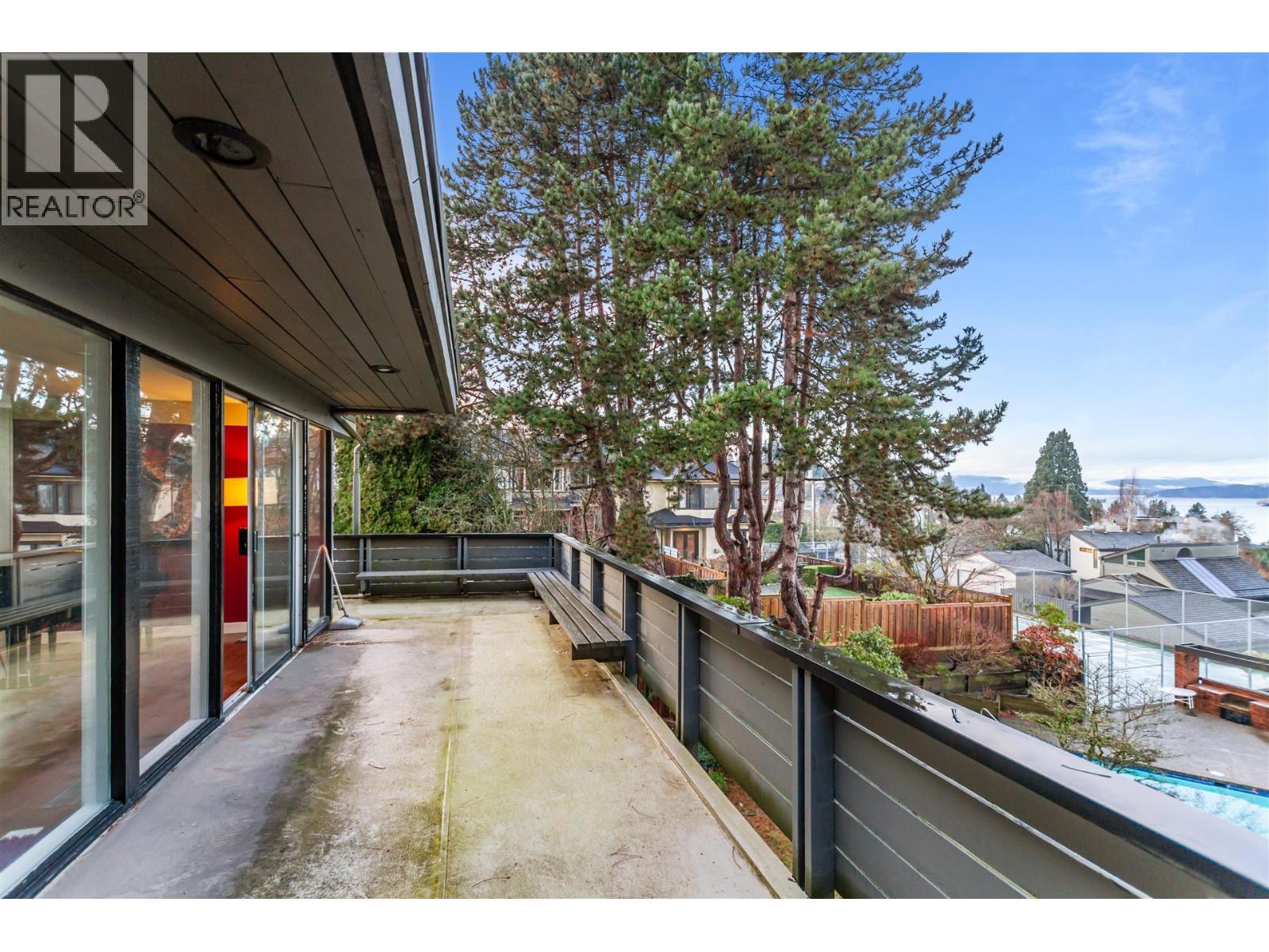 1995 Sasamat Place, Vancouver, British Columbia  V6R 4A3 - Photo 17 - R3078360