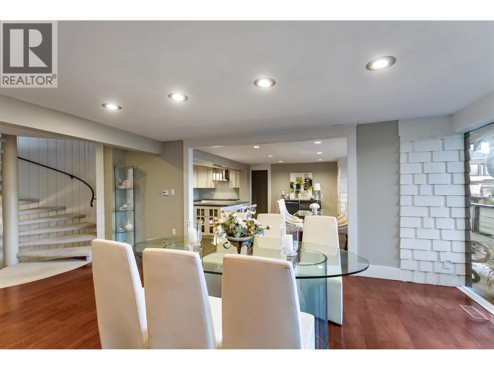 1995 Sasamat Place, Vancouver, British Columbia  V6R 4A3 - Photo 7 - R3078360