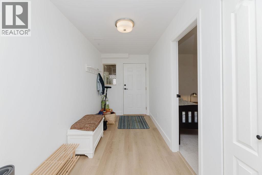 341 Harry Road, Gibsons, British Columbia  V0N 1V5 - Photo 22 - R3078371