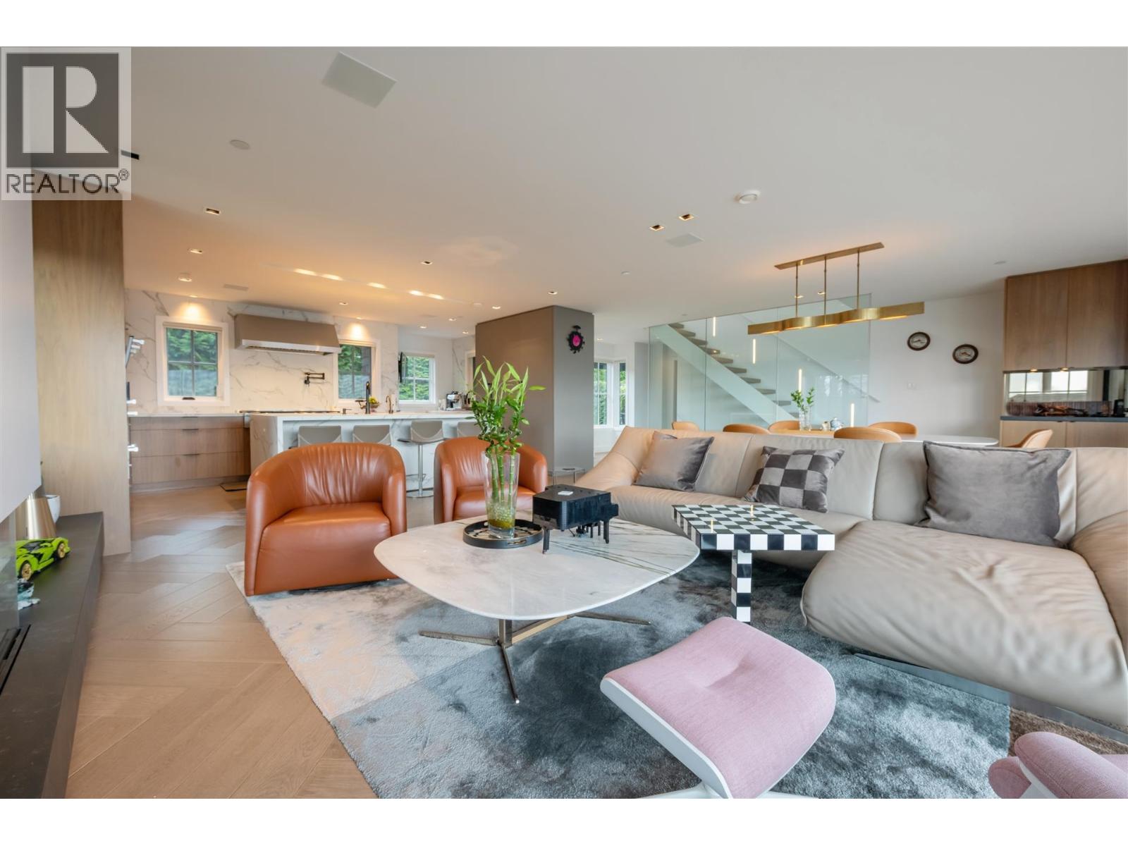 4546 Langara Avenue, Vancouver, British Columbia  V6R 1C8 - Photo 6 - R3078373