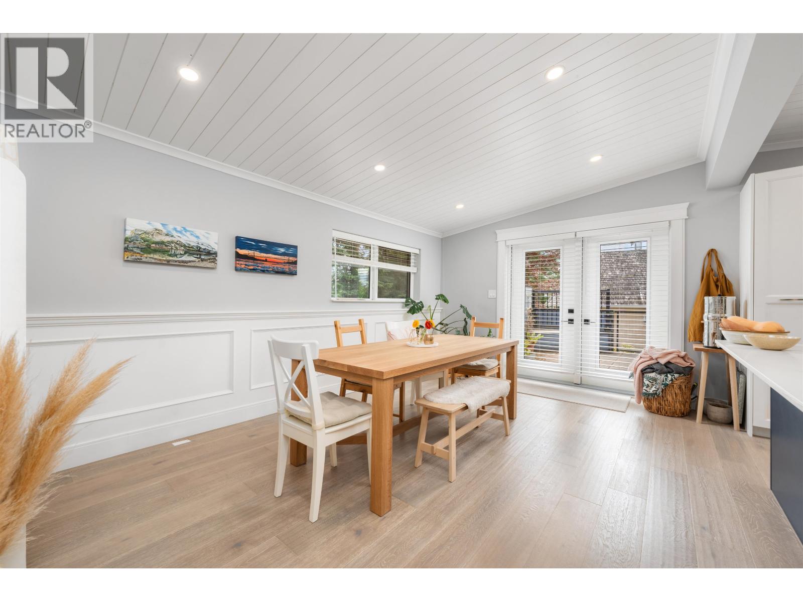 2361 Friedel Crescent, Squamish, British Columbia  V8B 0P4 - Photo 9 - R3078381