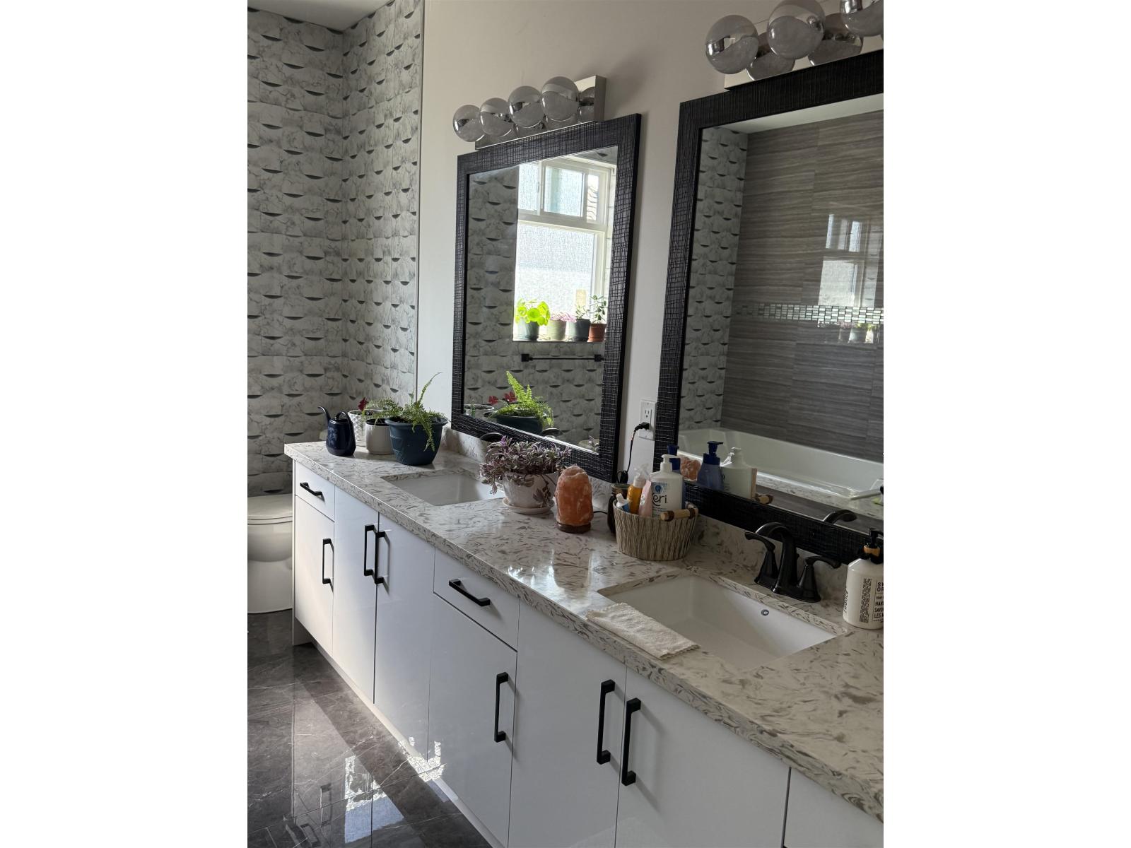 13449 68 Avenue, Surrey, British Columbia  V3W 2G1 - Photo 16 - R3041057