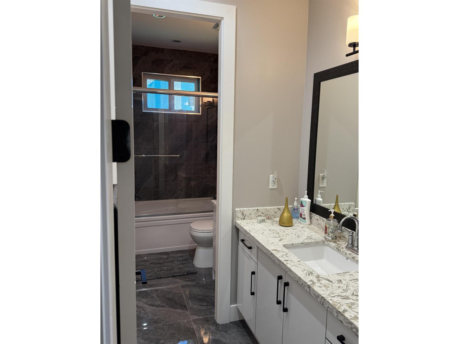 13449 68 Avenue, Surrey, British Columbia  V3W 2G1 - Photo 22 - R3041057