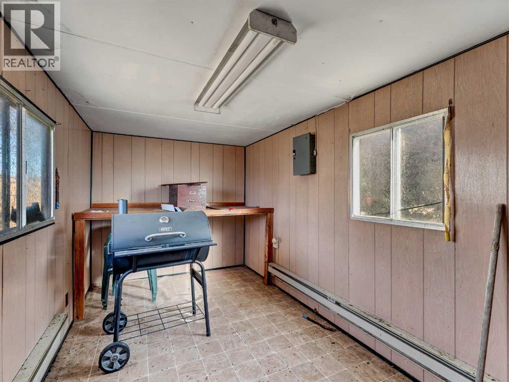 3405 Township Road 74, Rural Cypress County, Alberta  T0K 1L0 - Photo 14 - A2267905