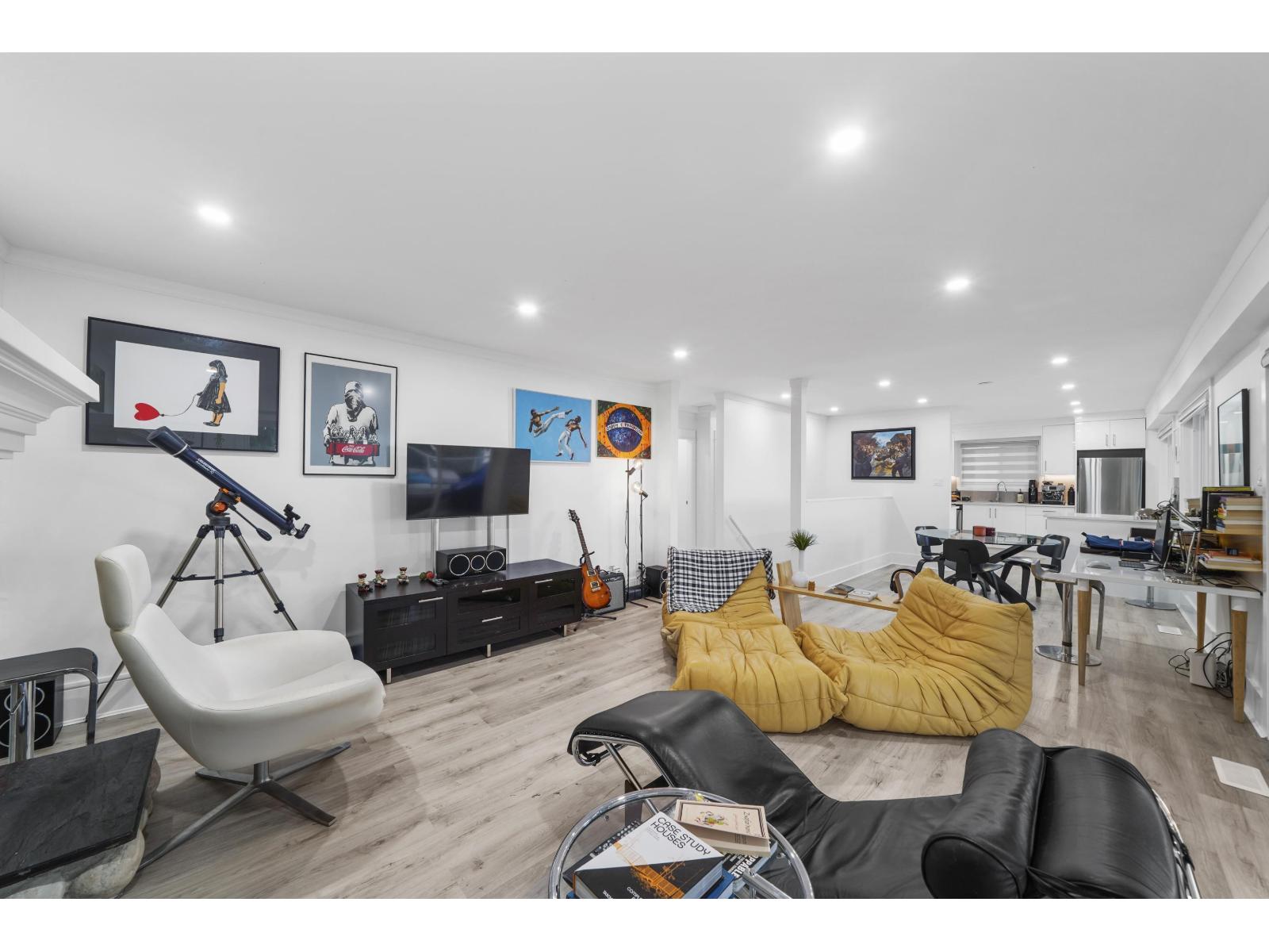 13179 Marine Drive, Surrey, British Columbia  V4A 1E6 - Photo 16 - R3078434