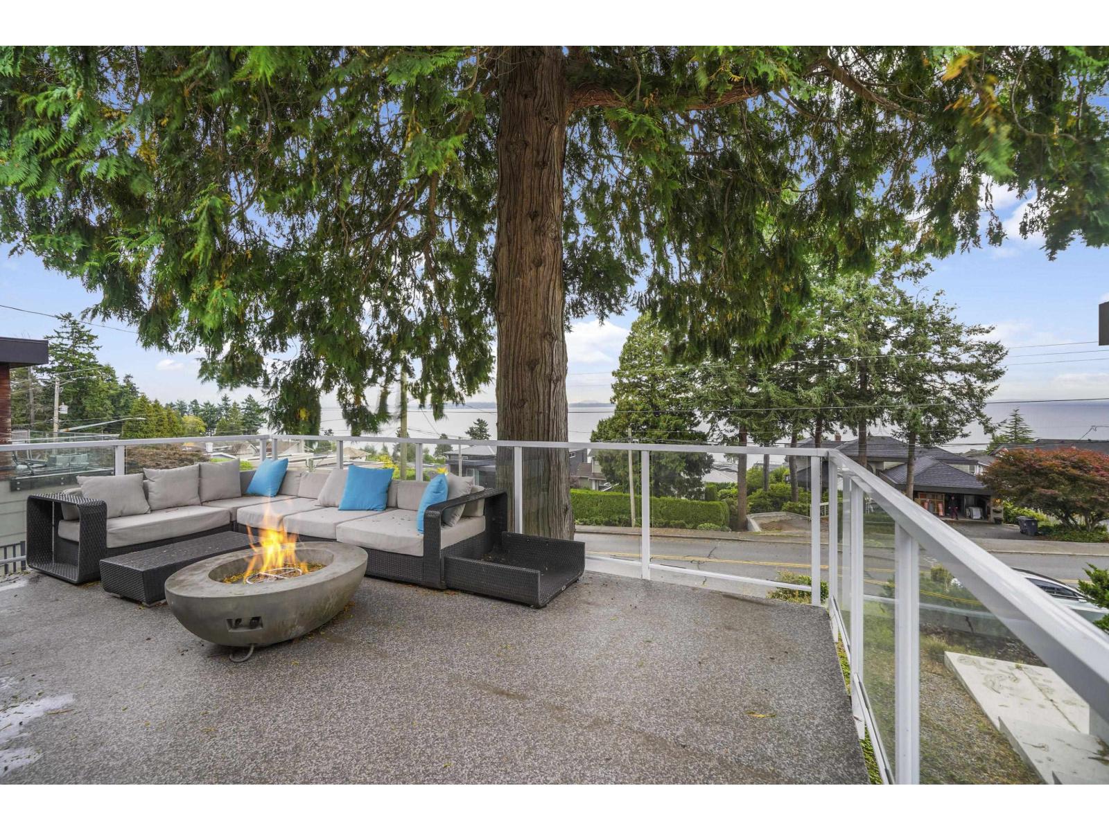 13179 Marine Drive, Surrey, British Columbia  V4A 1E6 - Photo 12 - R3078434