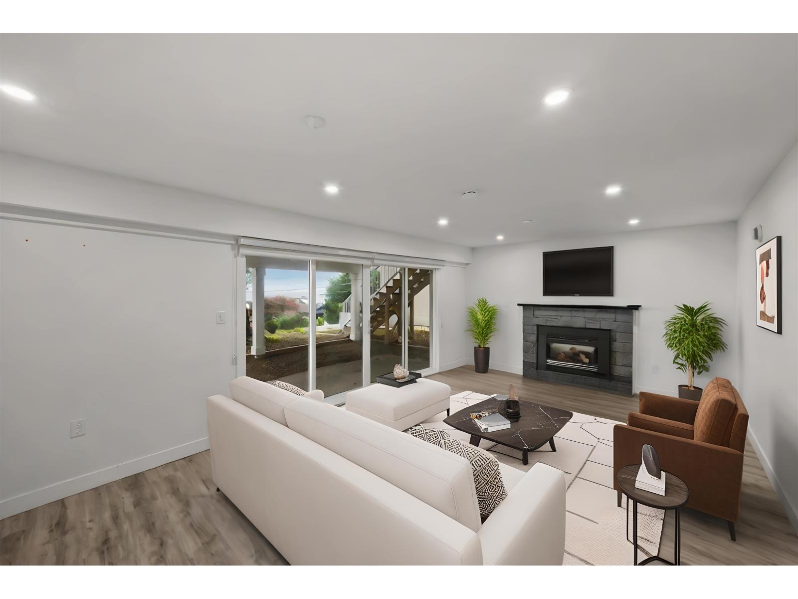 13179 Marine Drive, Surrey, British Columbia  V4A 1E6 - Photo 26 - R3078434