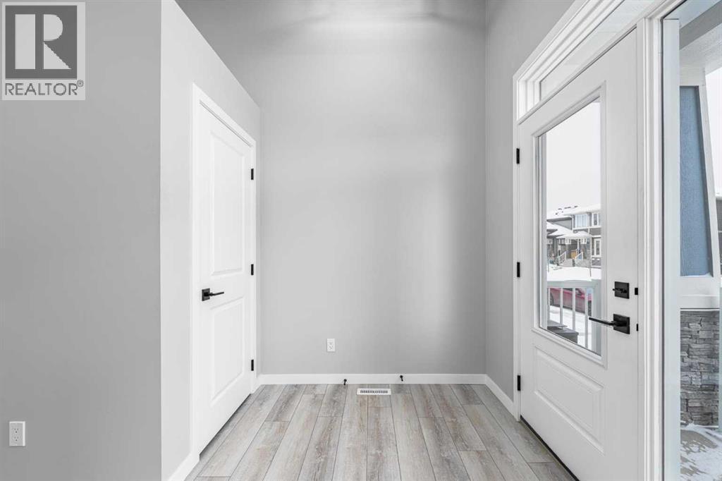 89 Magnolia Grove Se, Calgary, Alberta  T3M 3S3 - Photo 4 - A2275622