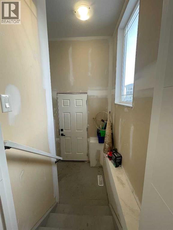 220 Carringham Road Nw, Calgary, Alberta  T3P 1V4 - Photo 38 - A2278406