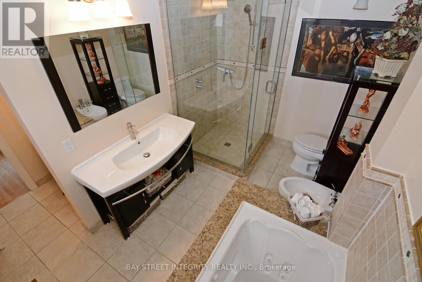 61 Morbank Drive, Toronto, Ontario  M1V 2M1 - Photo 15 - E12688620