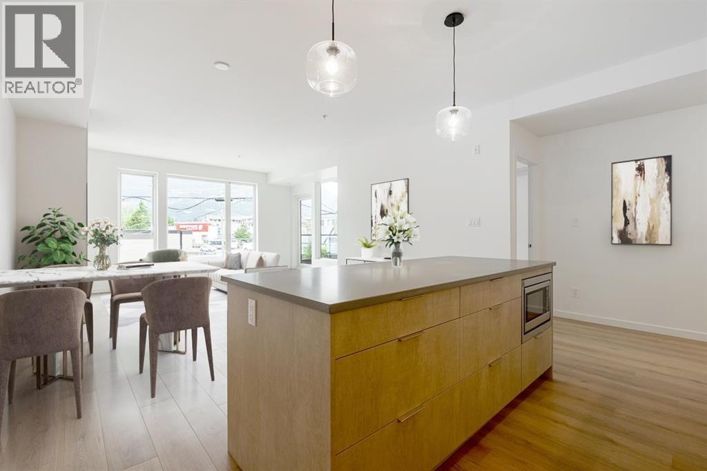 201 38165 Cleveland Avenue, Squamish, British Columbia  V8P 0P1 - Photo 4 - R3077798