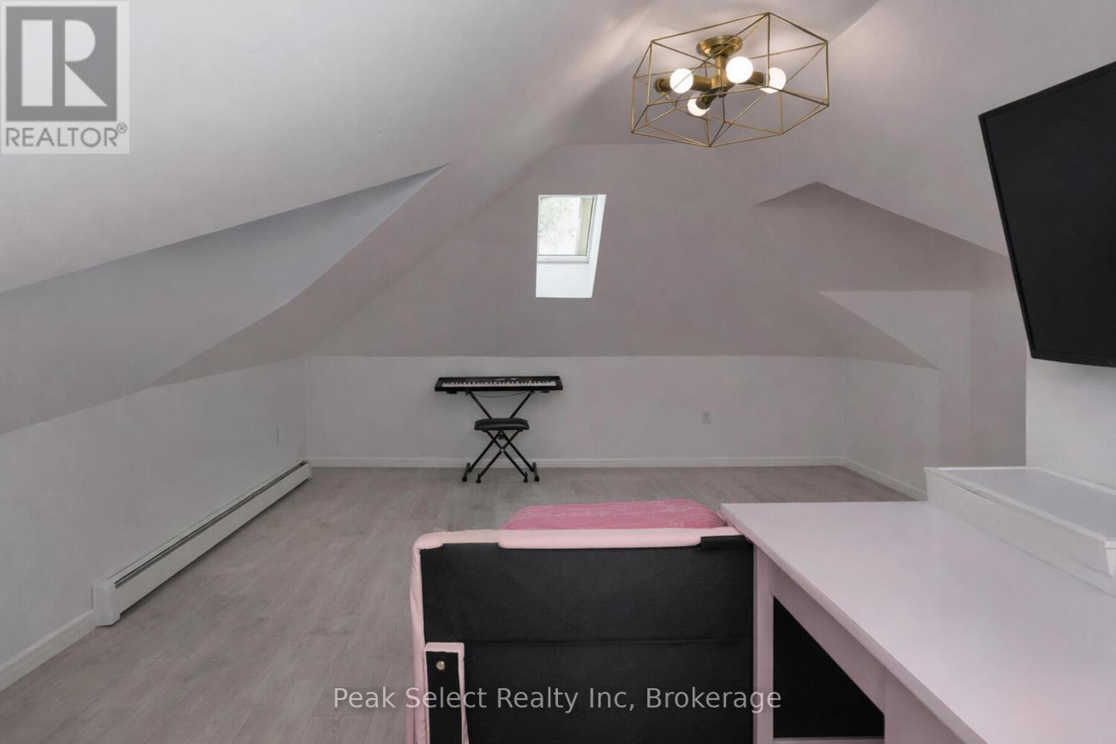 363 Queen Street E, St. Marys, Ontario  N4X 1B1 - Photo 34 - X12688572