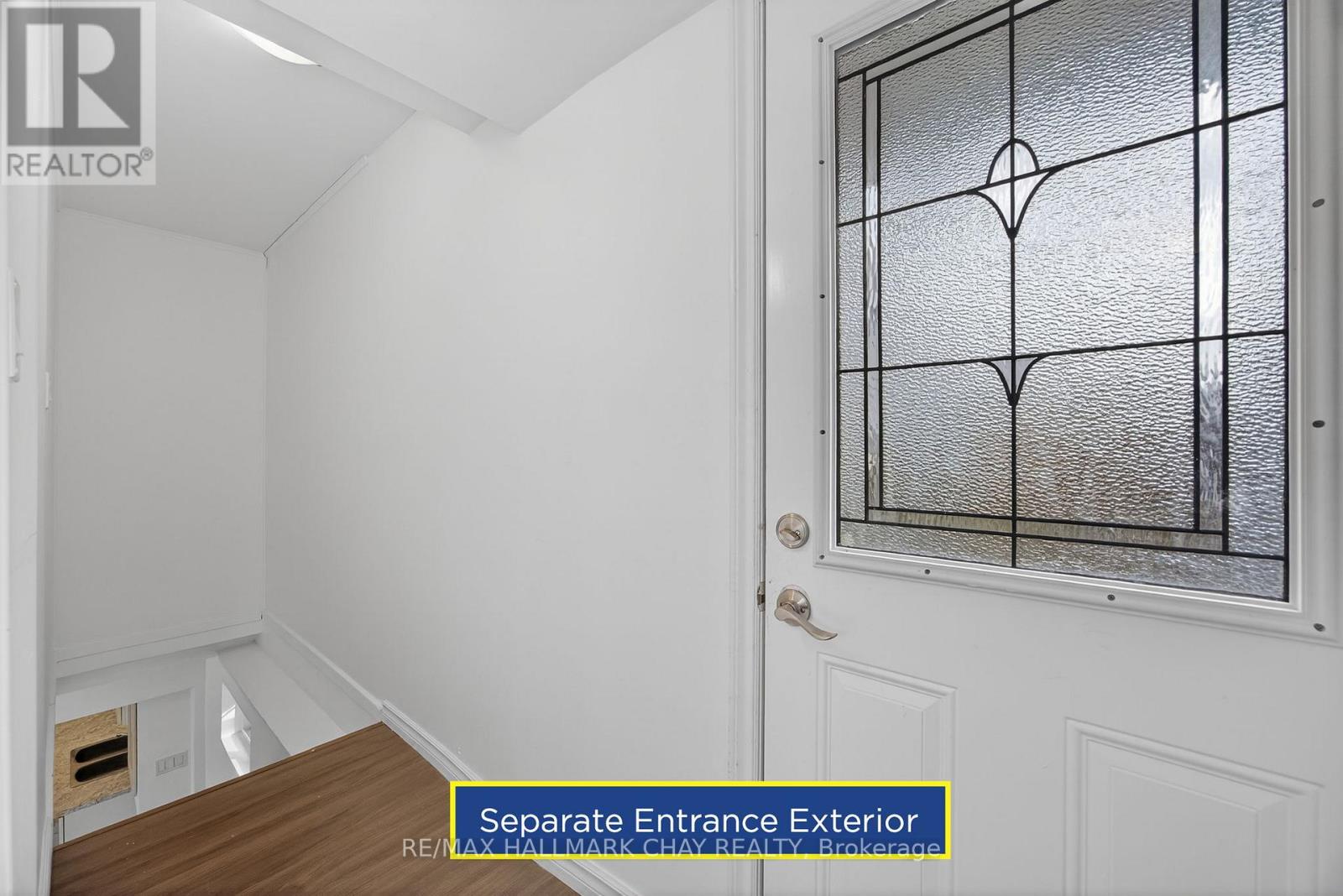 8 Newton Street, Barrie, Ontario  L4M 3N3 - Photo 13 - S12688574