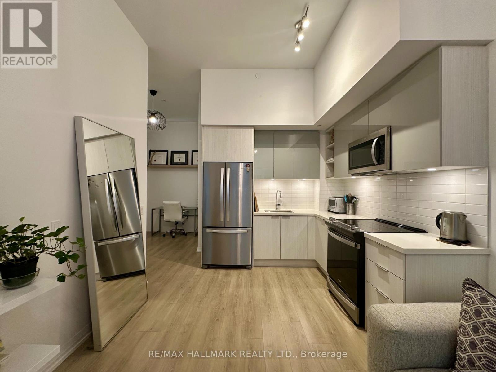 214 - 50 Dunfield Avenue, Toronto, Ontario  M4S 0E4 - Photo 10 - C12672106