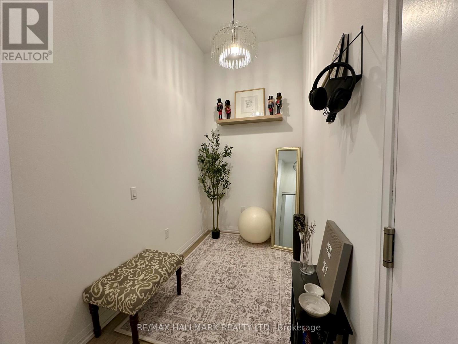 214 - 50 Dunfield Avenue, Toronto, Ontario  M4S 0E4 - Photo 14 - C12672106