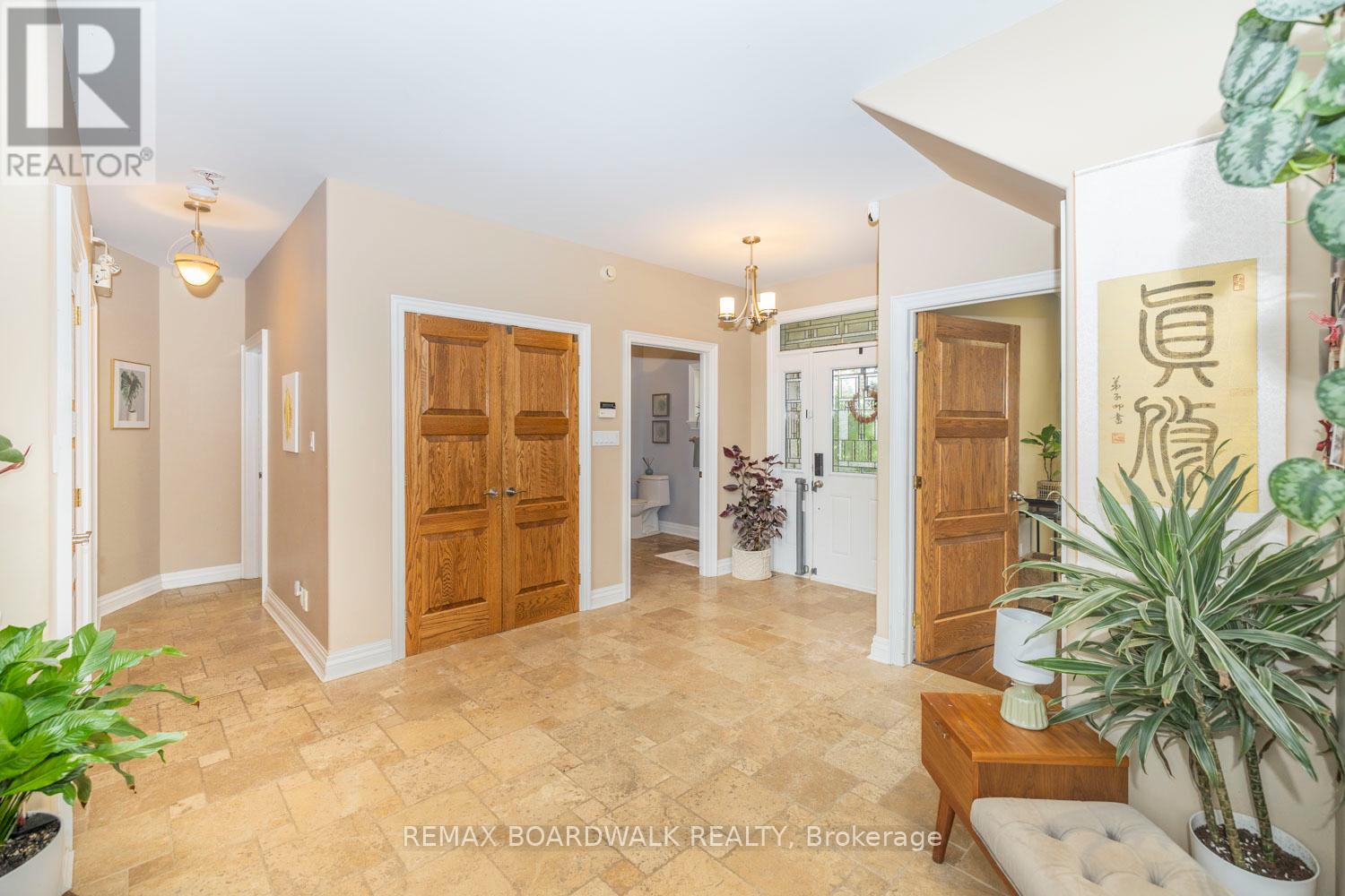 2188 Robertson Road, Ottawa, Ontario  K2H 5Z1 - Photo 13 - X11979269