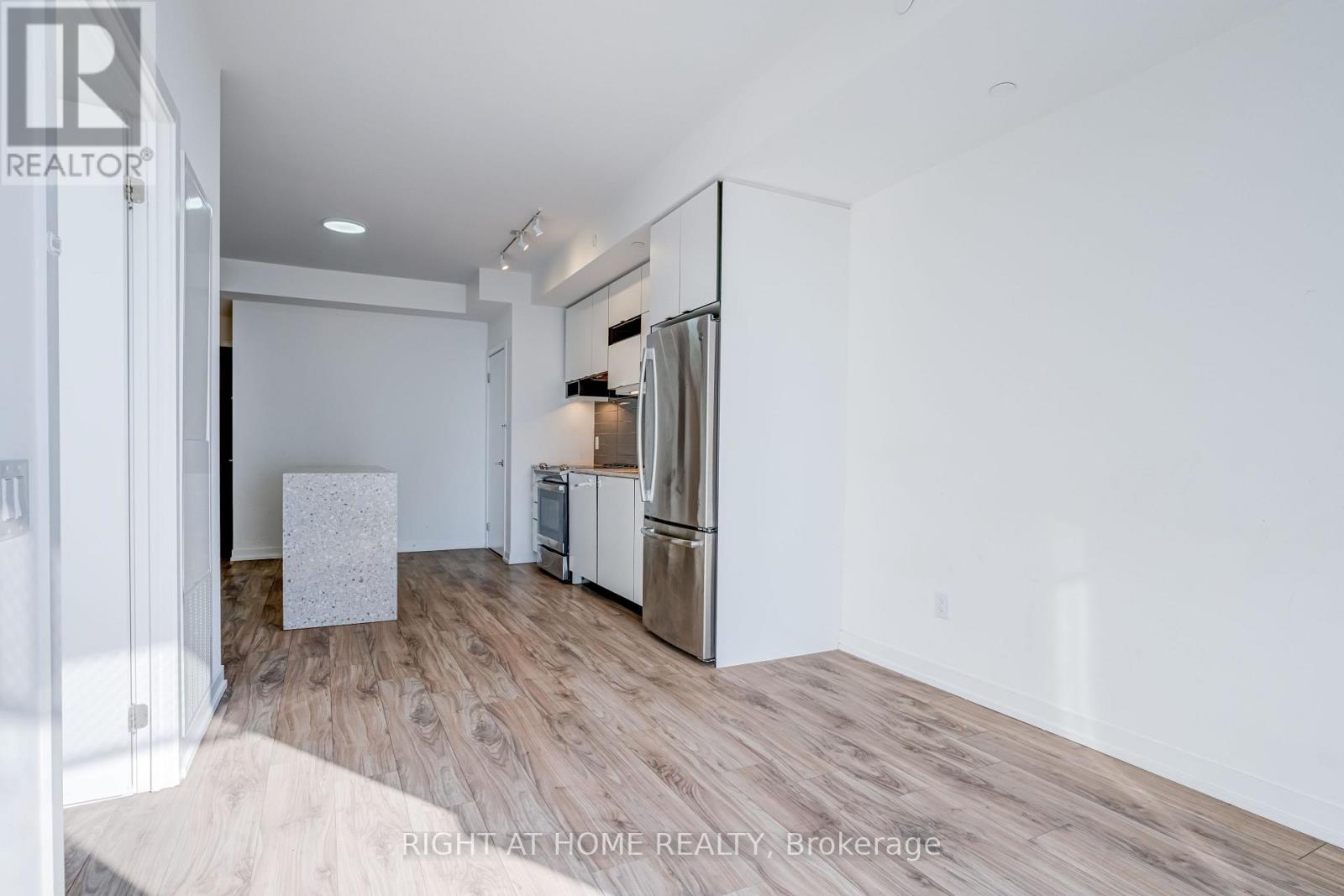 2811 - 4065 Confederation Parkway, Mississauga, Ontario  L5B 0L4 - Photo 15 - W12688588