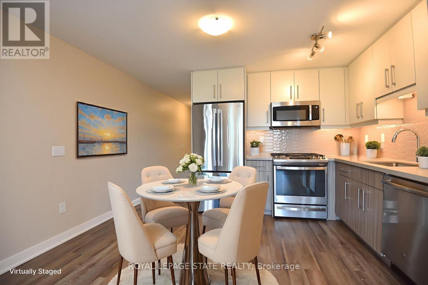 1301 - 2007 James Street, Burlington, Ontario  L7R 0G7 - Photo 12 - W12688594