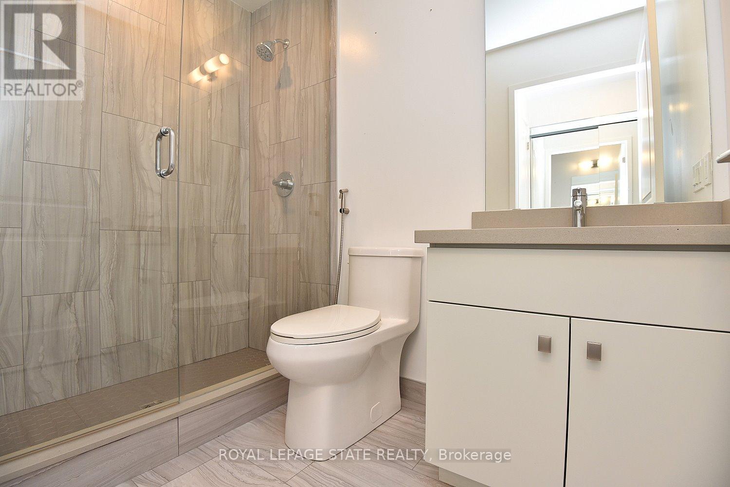 1301 - 2007 James Street, Burlington, Ontario  L7R 0G7 - Photo 21 - W12688594