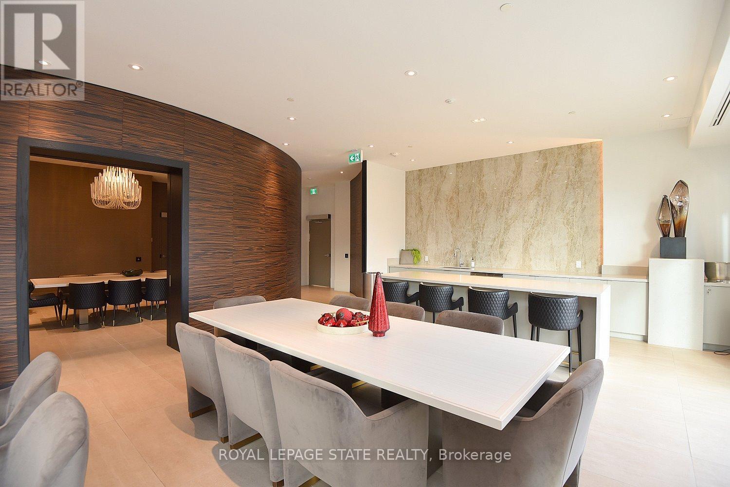 1301 - 2007 James Street, Burlington, Ontario  L7R 0G7 - Photo 39 - W12688594