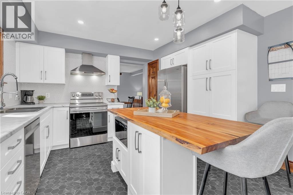 21 Burwell Road, Stratford, Ontario  N5A 7R2 - Photo 15 - 40765645