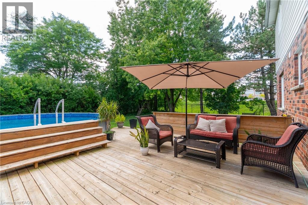 21 Burwell Road, Stratford, Ontario  N5A 7R2 - Photo 38 - 40765645