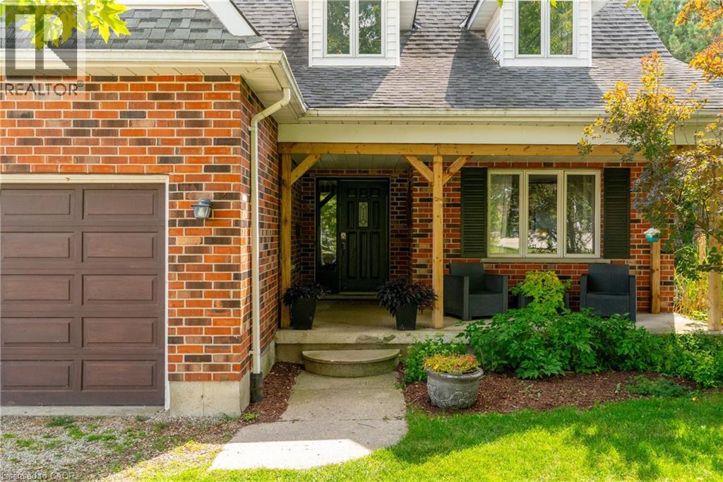 21 Burwell Road, Stratford, Ontario  N5A 7R2 - Photo 3 - 40765645