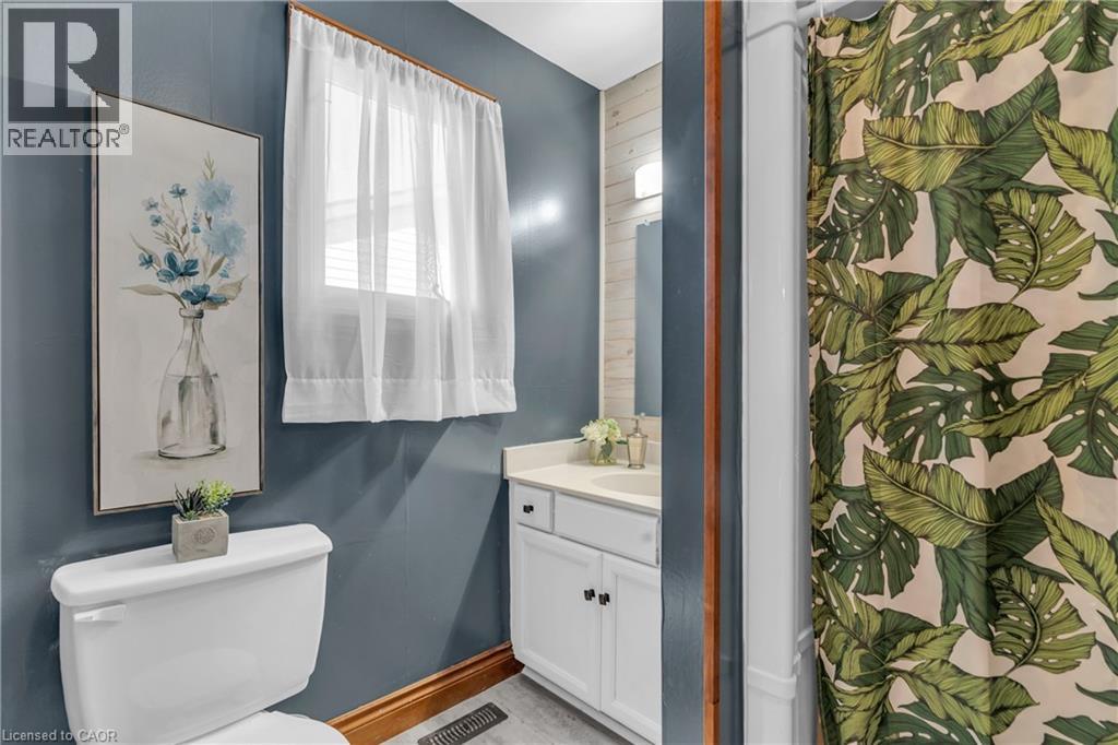 21 Burwell Road, Stratford, Ontario  N5A 7R2 - Photo 34 - 40765645