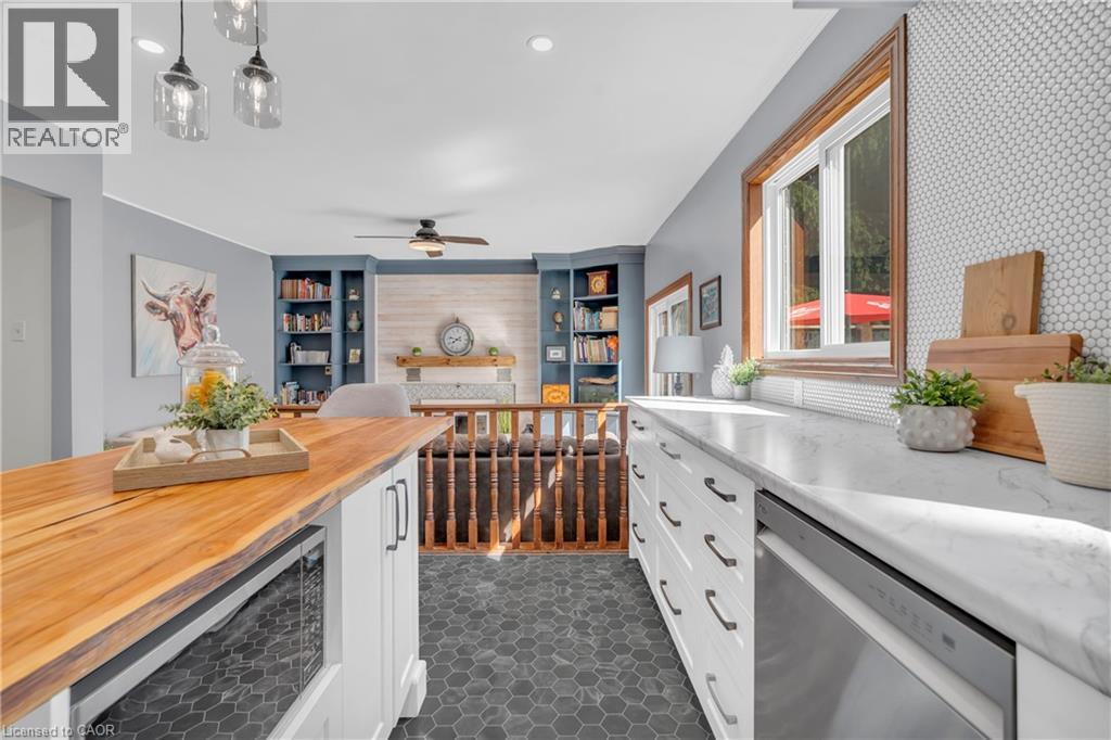 21 Burwell Road, Stratford, Ontario  N5A 7R2 - Photo 14 - 40765645