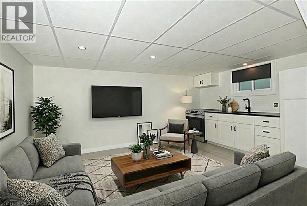 6 RIDLEY Avenue, Welland, Ontario