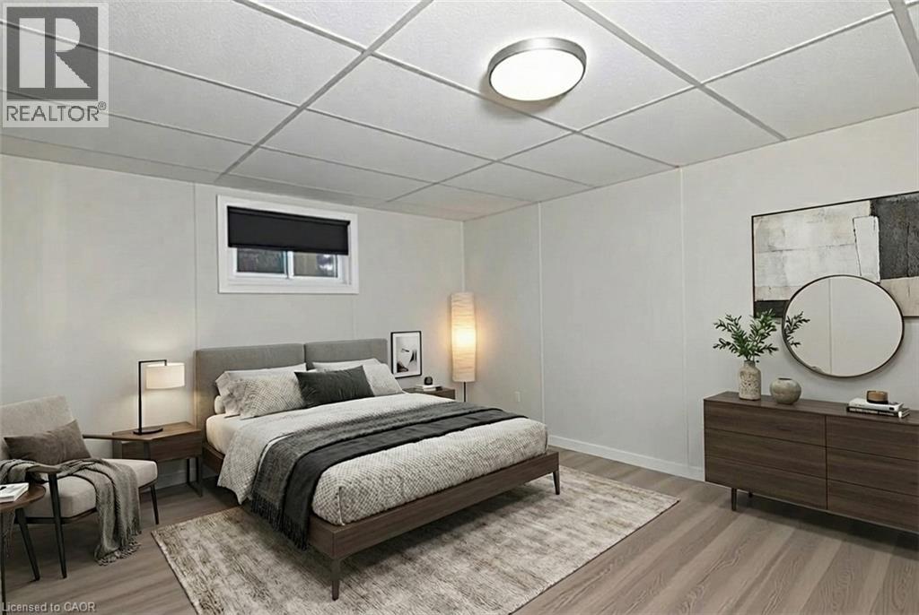 6 Ridley Avenue, Welland, Ontario  L3B 4G1 - Photo 4 - 40797608