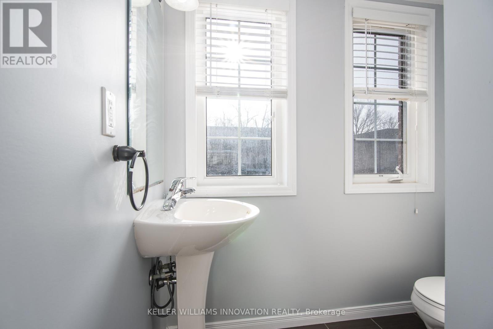 E - 234 Rachel Crescent, Kitchener, Ontario  N2R 0E1 - Photo 18 - X12688604