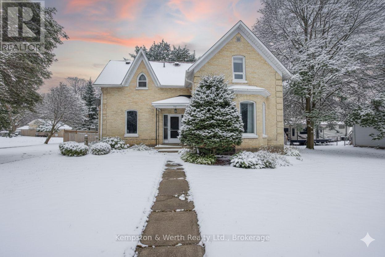 34 QUEEN STREET, Huron East, Ontario