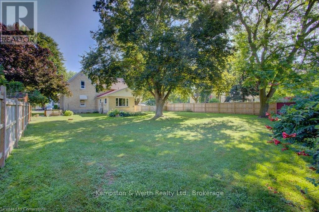 34 Queen Street, Huron East, Ontario  N0G 1H0 - Photo 38 - X12467480