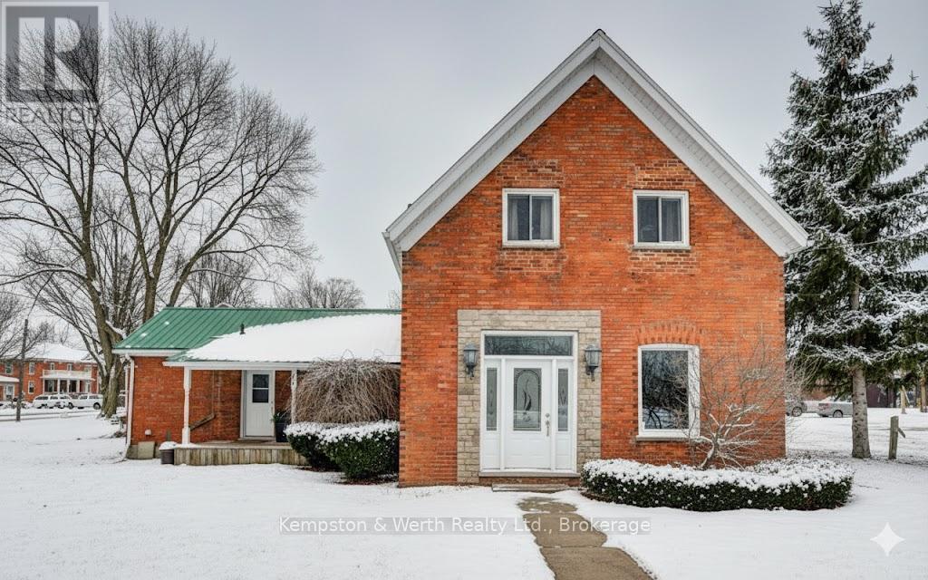 130 ARTHUR STREET, North Perth, Ontario